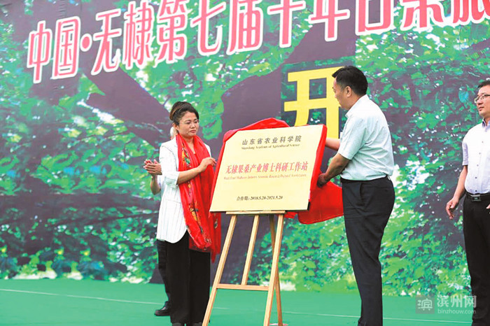 1552350874108543.jpg DNTCeXYd3Z.jpg