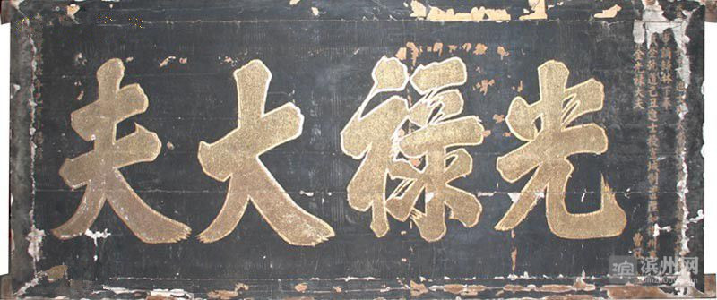 1555892179335776.jpg A8JwfsFsPB.jpg