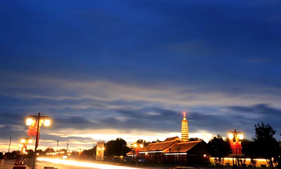 ��馹ų�,�����Ķ�ʢ������³